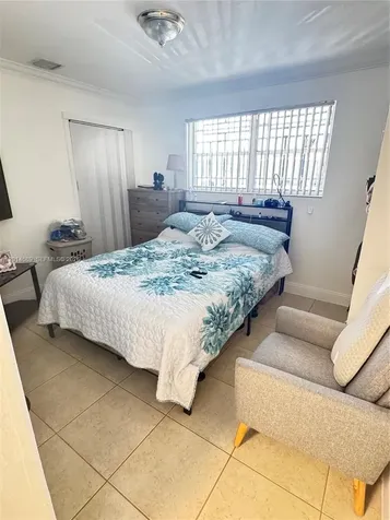 1314 W 77th Street Hialeah FL 33014