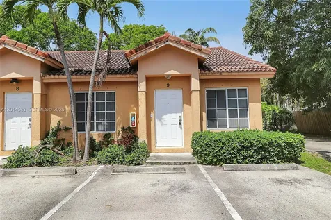 117 SE 3rd Avenue Hallandale Beach FL 33009