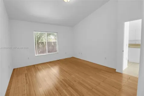117 SE 3rd Avenue Hallandale Beach FL 33009