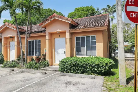 117 SE 3rd Avenue Hallandale Beach FL 33009