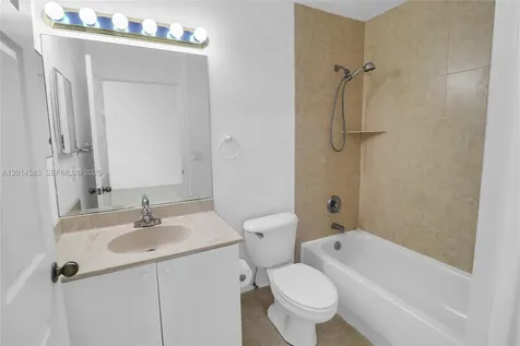 117 SE 3rd Avenue Hallandale Beach FL 33009