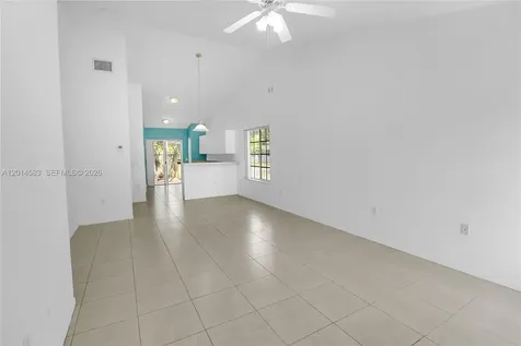 117 SE 3rd Avenue Hallandale Beach FL 33009