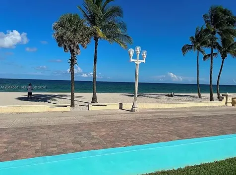 3400 N Surf Road Hollywood FL 33019