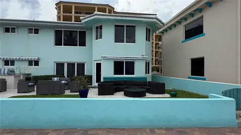 3400 N Surf Road Hollywood FL 33019