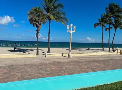 3400 N Surf Road Hollywood FL 33019