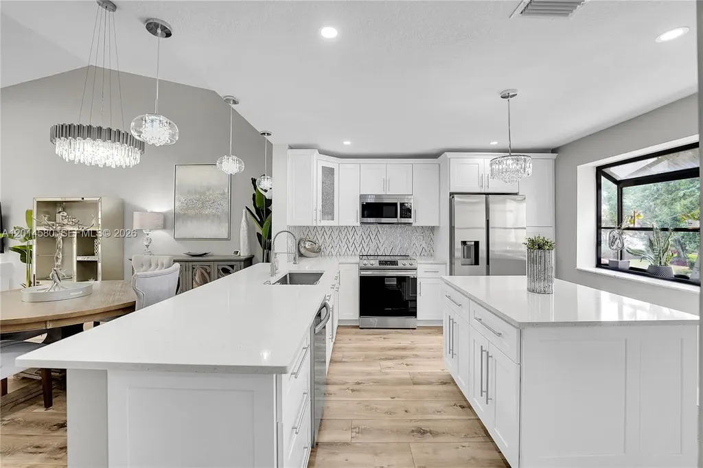 7902 La Mirada Drive Boca Raton FL 33433