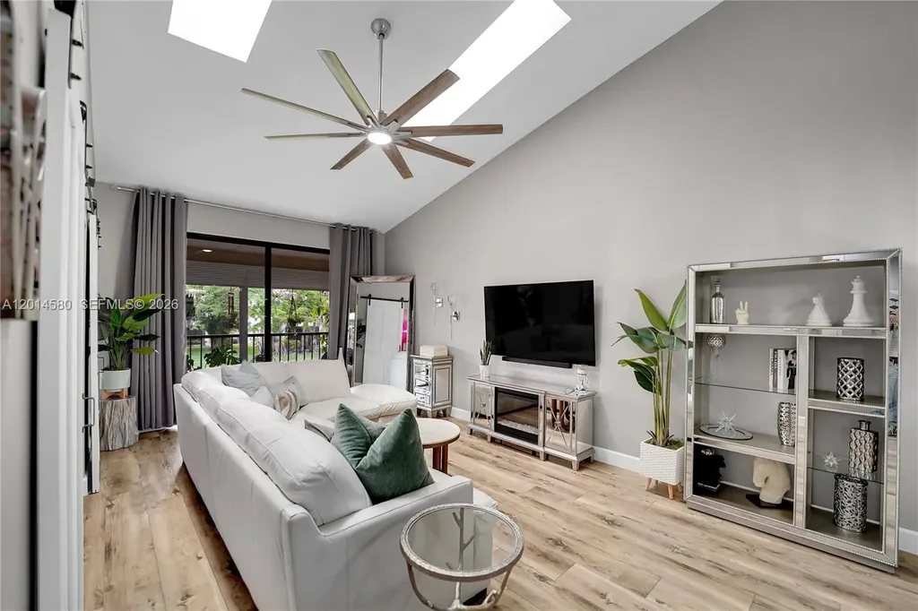 7902 La Mirada Drive Boca Raton FL 33433