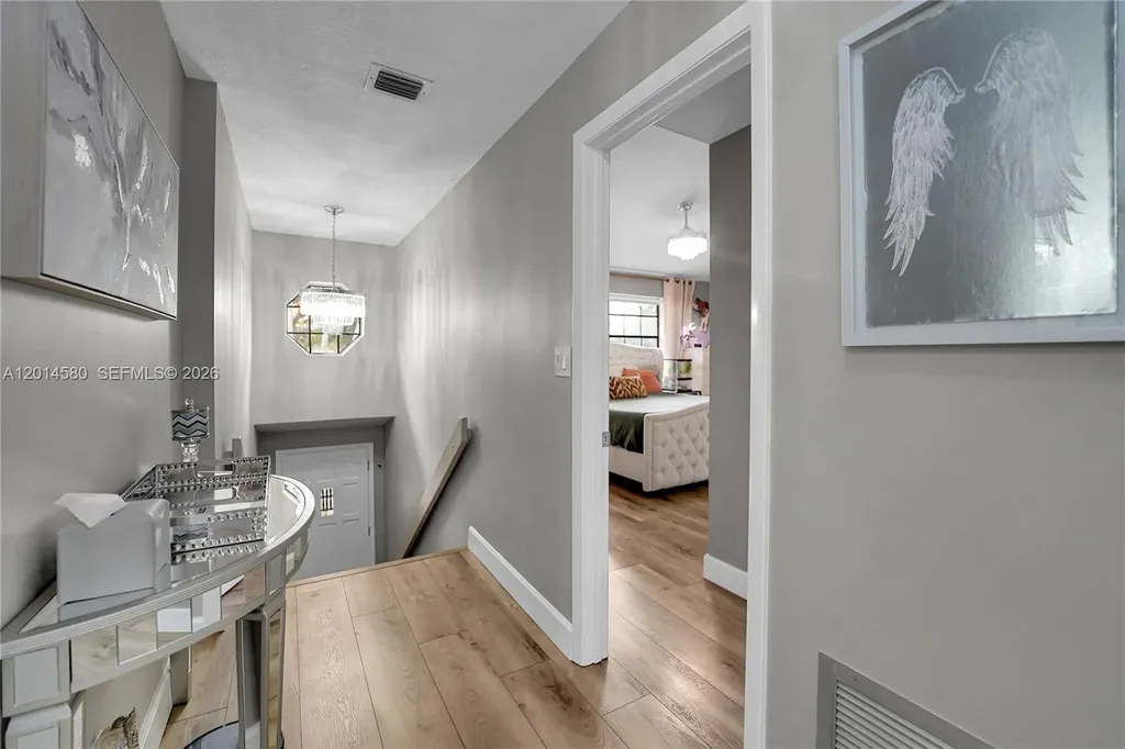 7902 La Mirada Drive Boca Raton FL 33433