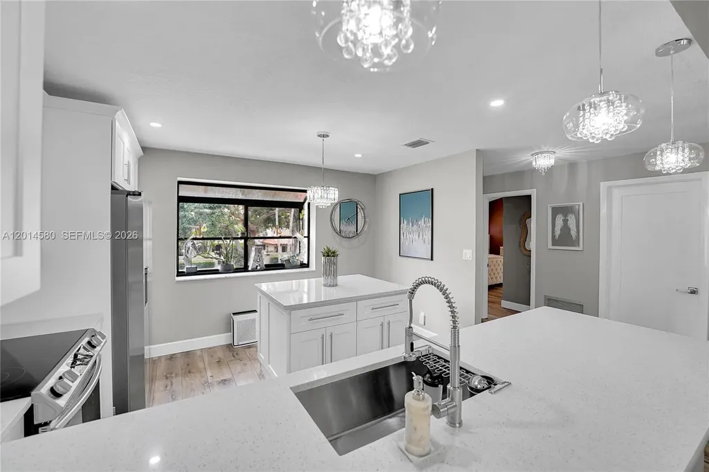 7902 La Mirada Drive Boca Raton FL 33433