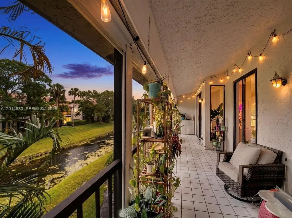 7902 La Mirada Drive Boca Raton FL 33433