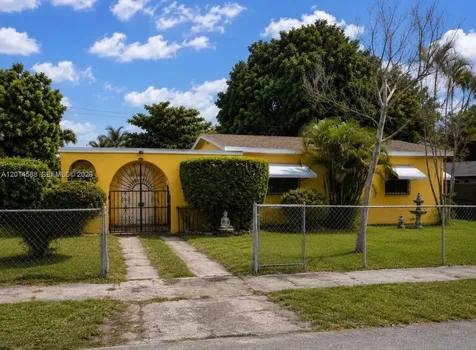 3721 SW 104th Court Miami FL 33165