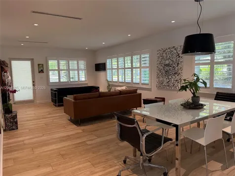 631 Santurce Avenue Coral Gables FL 33143