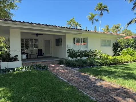 631 Santurce Avenue Coral Gables FL 33143
