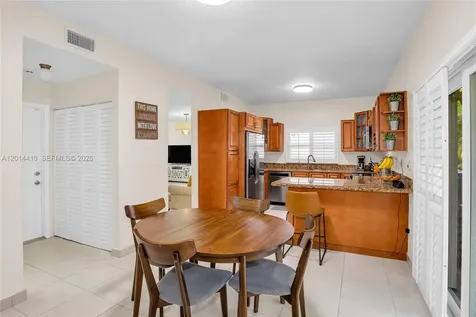9904 SW 117th Place Miami FL 33186