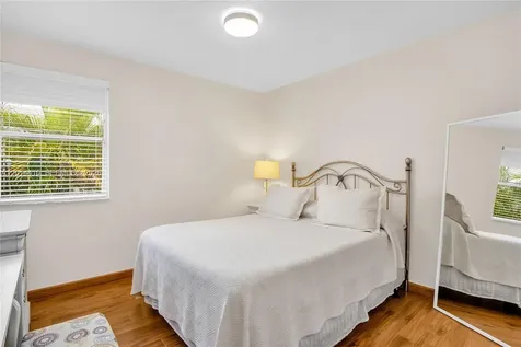 9904 SW 117th Place Miami FL 33186