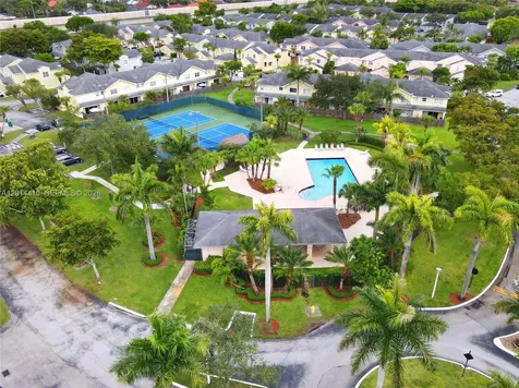9904 SW 117th Place Miami FL 33186