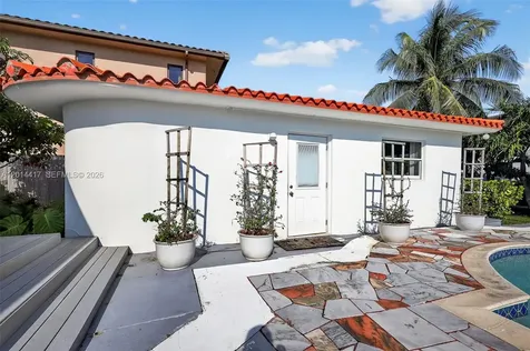 2095 Keystone Boulevard North Miami FL 33181