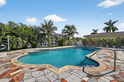 2095 Keystone Boulevard North Miami FL 33181