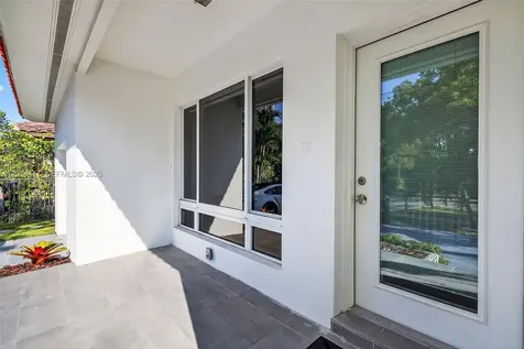 2095 Keystone Boulevard North Miami FL 33181