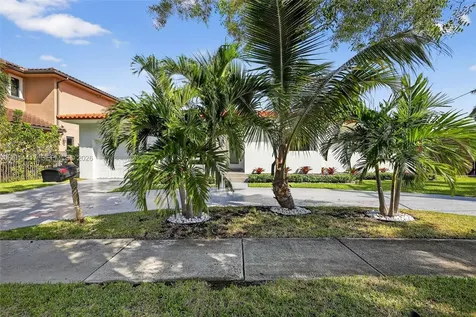 2095 Keystone Boulevard North Miami FL 33181