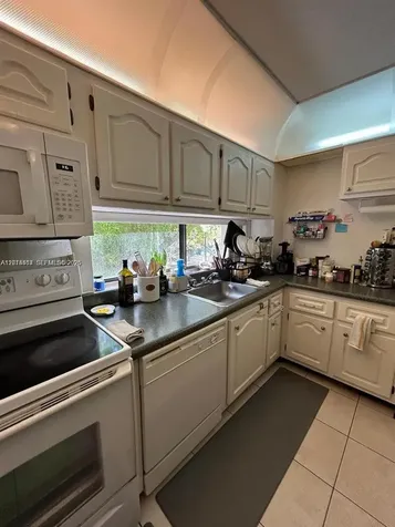 17021 N Bay Road Sunny Isles Beach FL 33160
