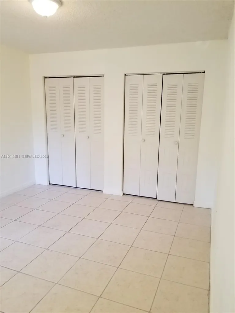470 S Park Road Hollywood FL 33021