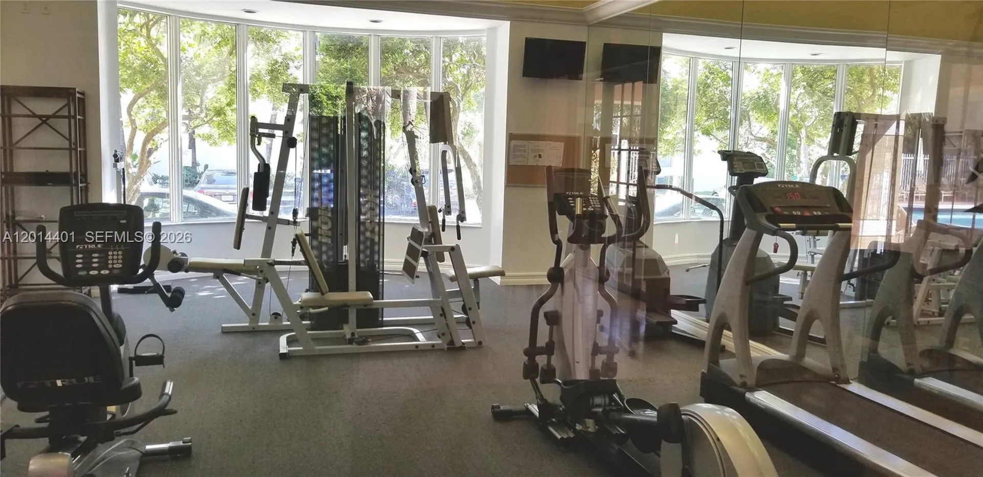 470 S Park Road Hollywood FL 33021