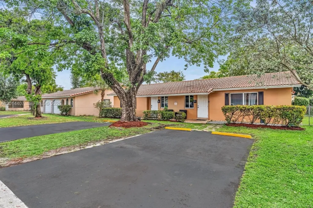 3691 NW 78th Lane Coral Springs FL 33065