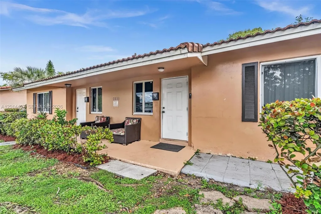 3691 NW 78th Lane Coral Springs FL 33065