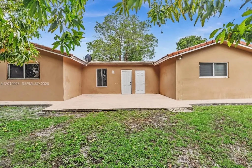 3691 NW 78th Lane Coral Springs FL 33065
