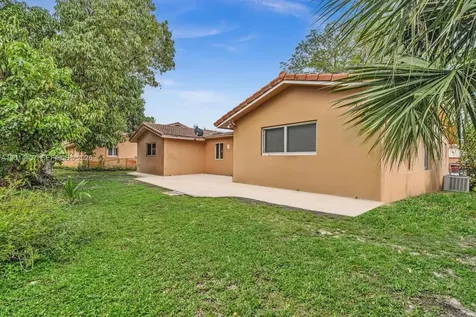 3691 NW 78th Lane Coral Springs FL 33065