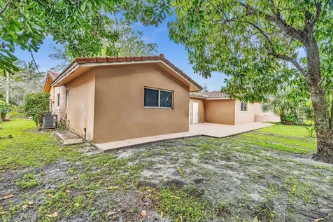 3691 NW 78th Lane Coral Springs FL 33065
