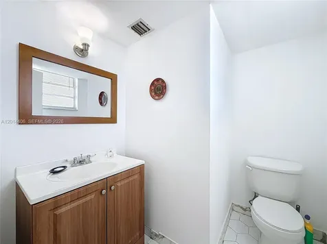 1401 NE Miami Gardens Drive Miami FL 33179