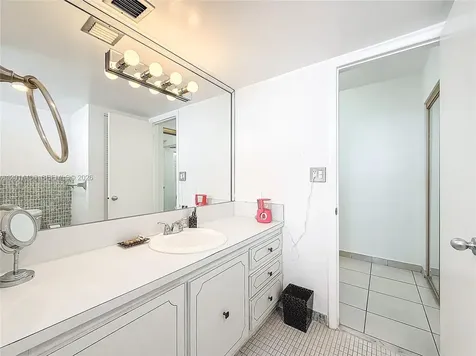 1401 NE Miami Gardens Drive Miami FL 33179