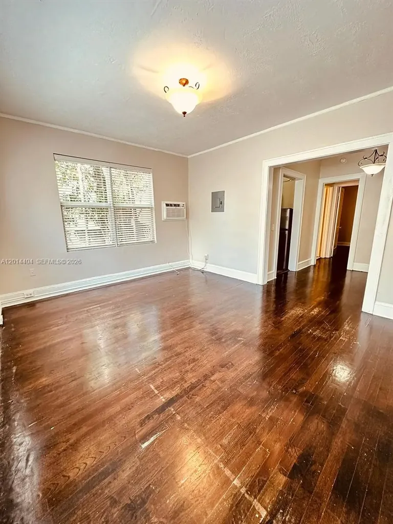344 Mendoza Avenue Miami FL 33134