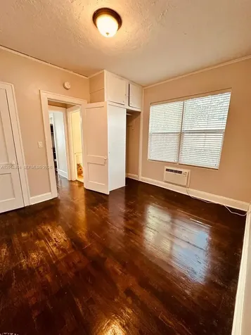 344 Mendoza Avenue Miami FL 33134