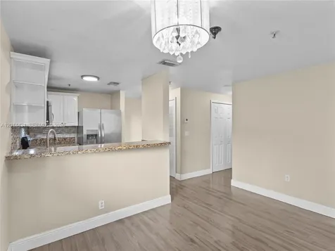 9 E 4th Street Hialeah FL 33010