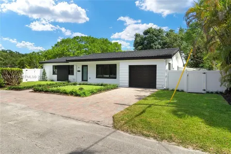 10 NW 100th Street Miami Shores FL 33150