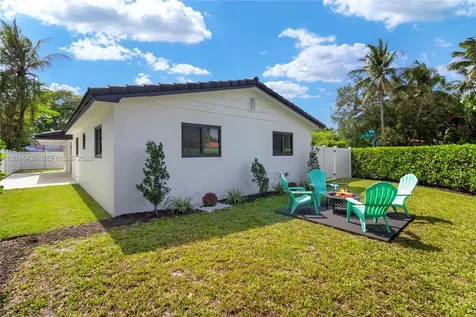 10 NW 100th Street Miami Shores FL 33150