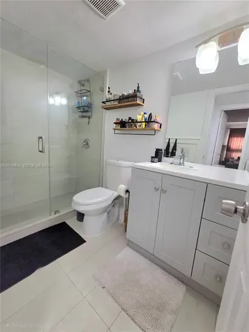7477 SW 82nd Street Miami FL 33143