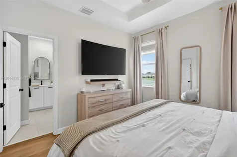 12808 NW 22nd Place Miami FL 33167