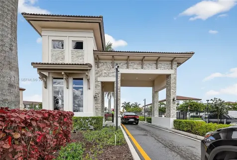 12808 NW 22nd Place Miami FL 33167