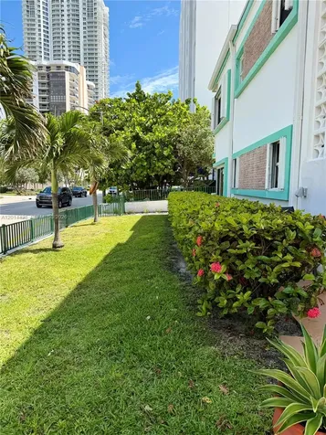 6490 Collins Avenue Miami Beach FL 33141