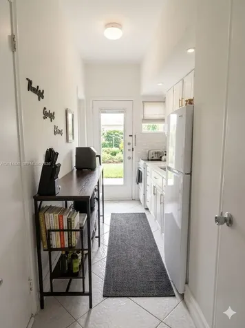 6490 Collins Avenue Miami Beach FL 33141