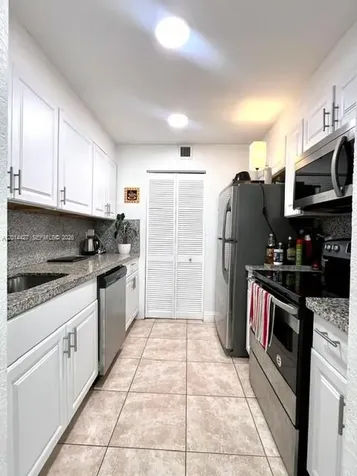 500 NE 2nd Street Dania Beach FL 33004