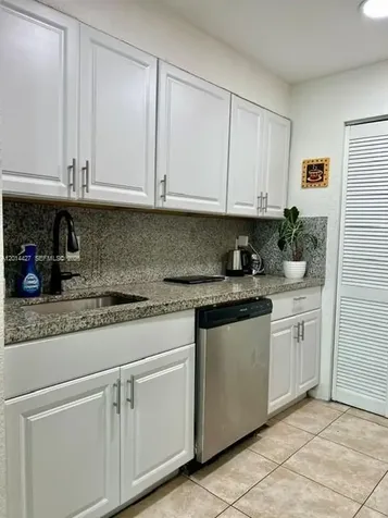 500 NE 2nd Street Dania Beach FL 33004