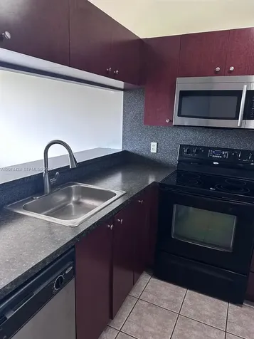 979 Coral Club Drive Coral Springs FL 33071