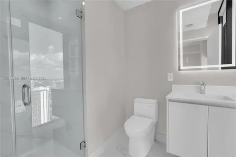 24TH Street Street 700 NE Miami FL 33137