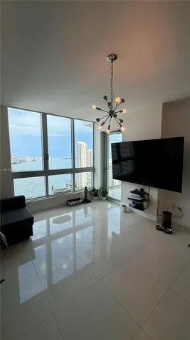 300 S Biscayne Boulevard Miami FL 33131