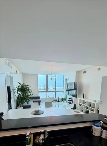 300 S Biscayne Boulevard Miami FL 33131